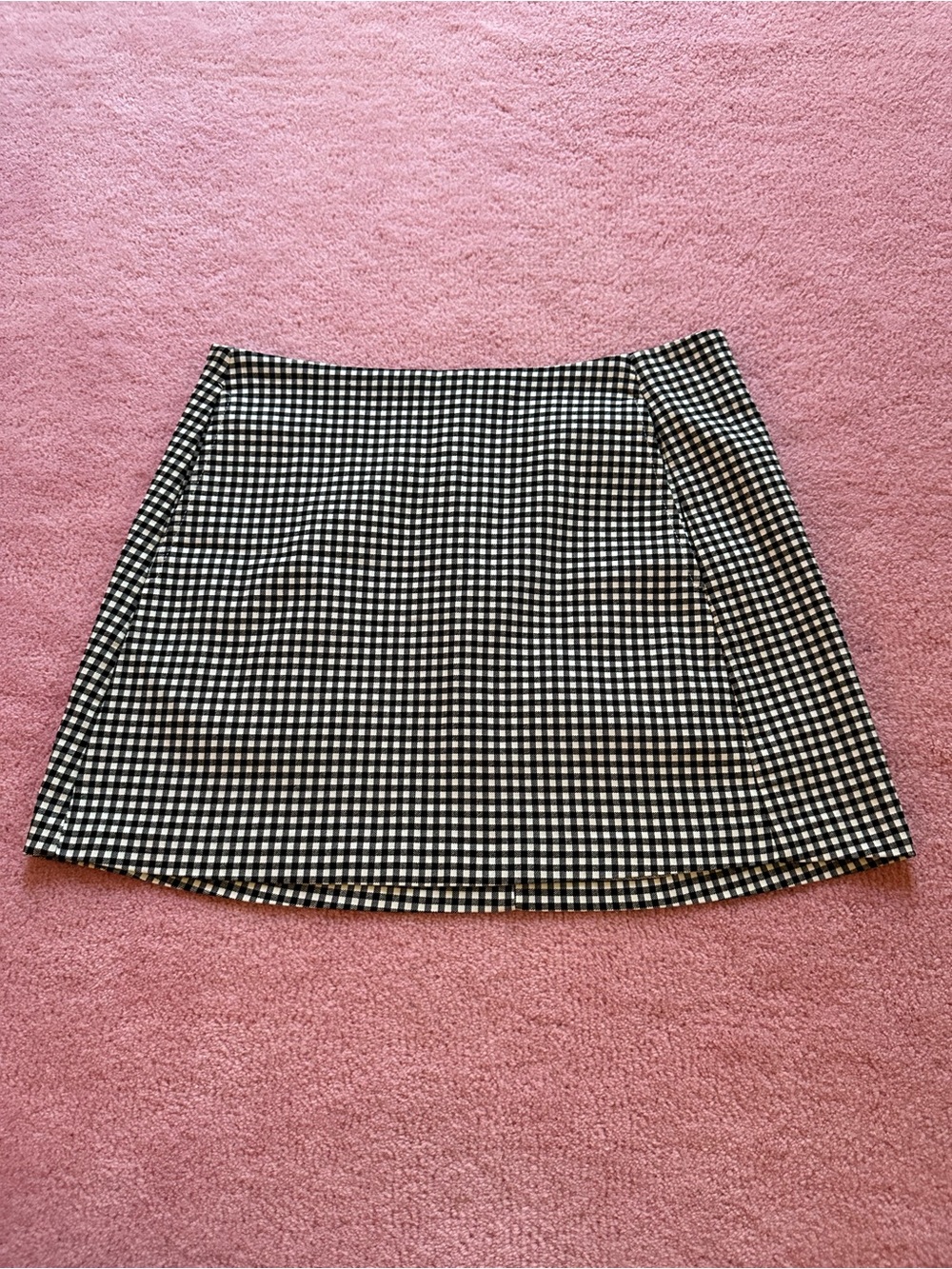 Urban Outfitters Black and White Gingham Mini Skirt